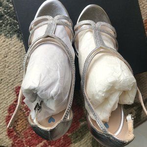 PELLE MODA SHOES